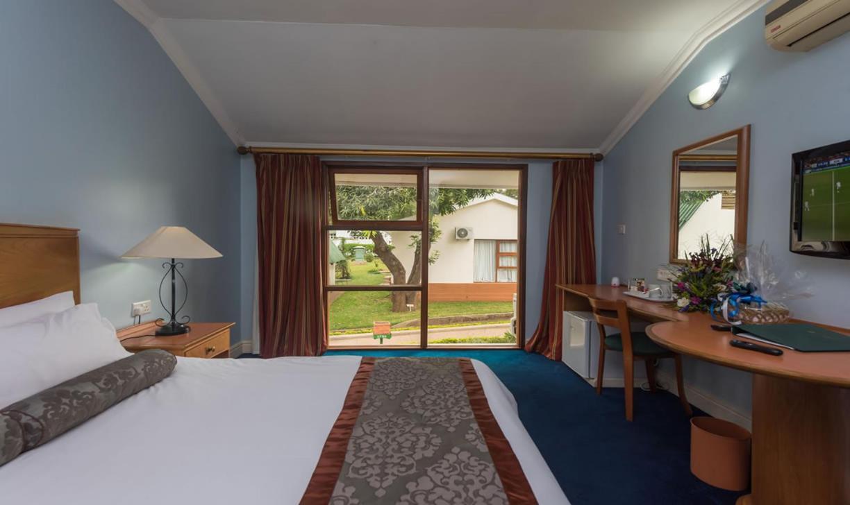 Sunbird Lilongwe Otel Dış mekan fotoğraf