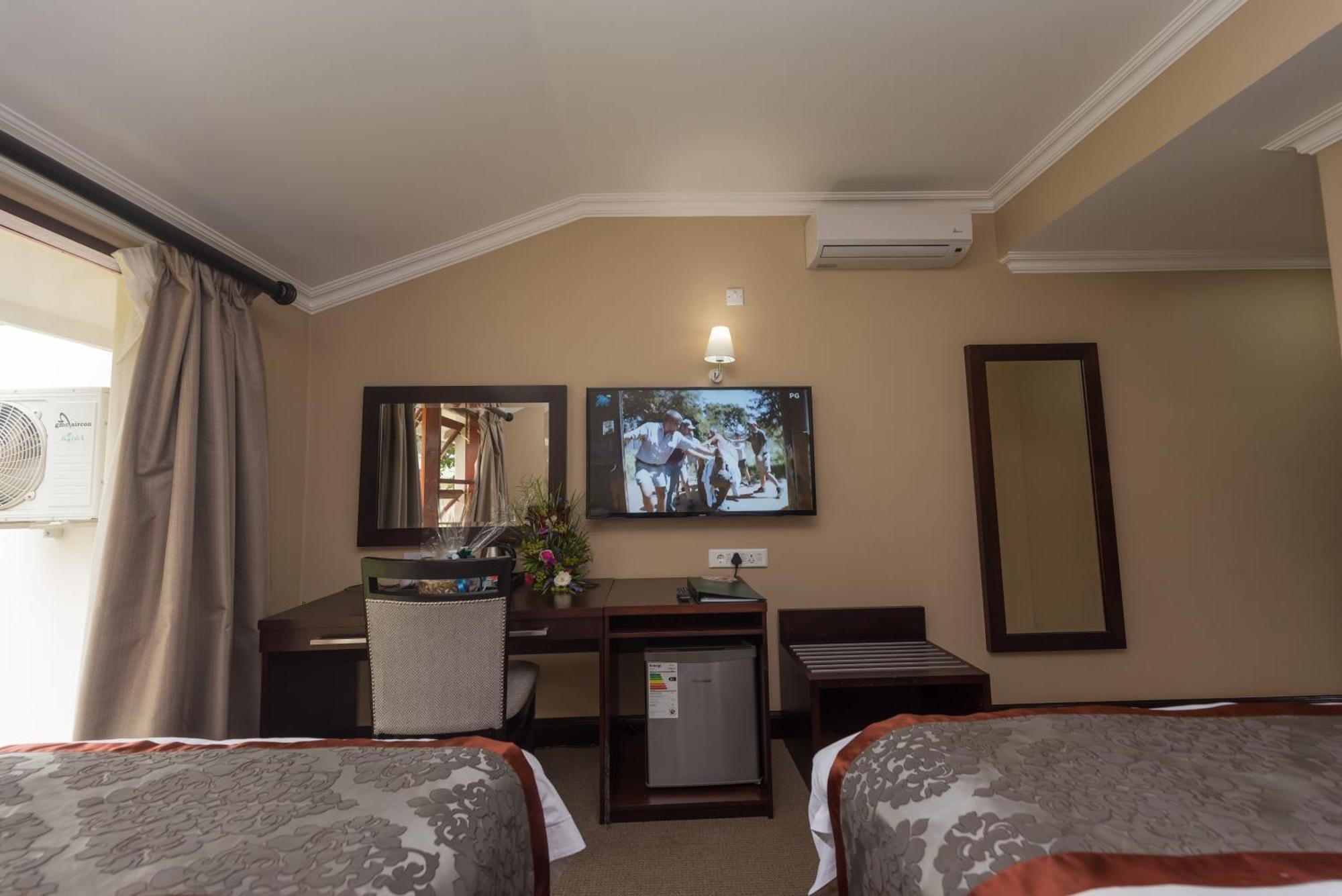 Sunbird Lilongwe Otel Dış mekan fotoğraf