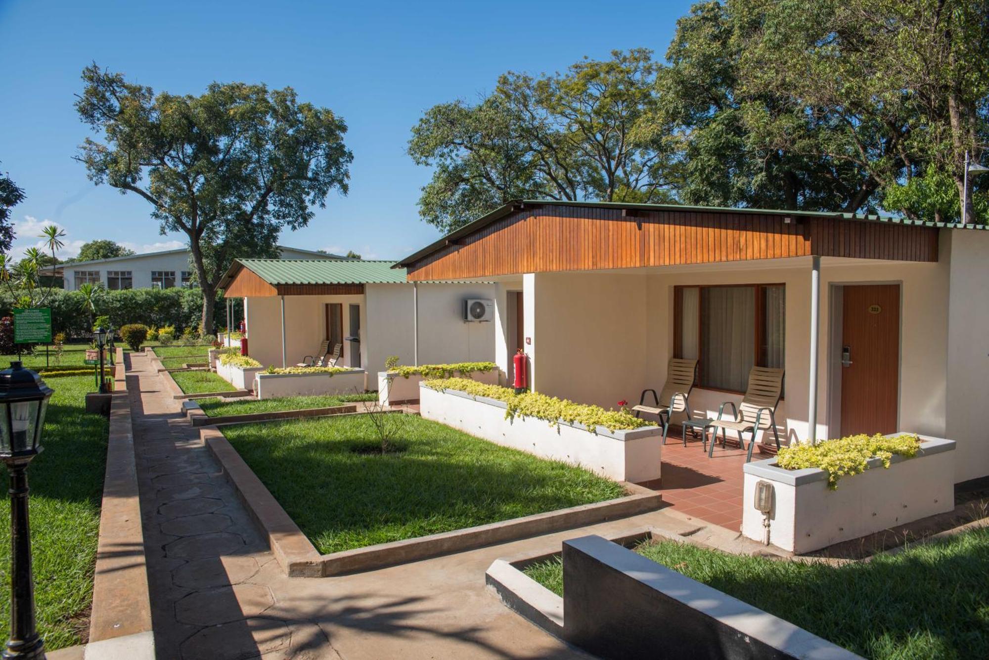 Sunbird Lilongwe Otel Dış mekan fotoğraf