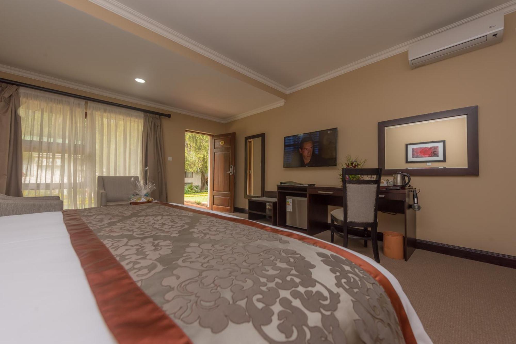 Sunbird Lilongwe Otel Dış mekan fotoğraf